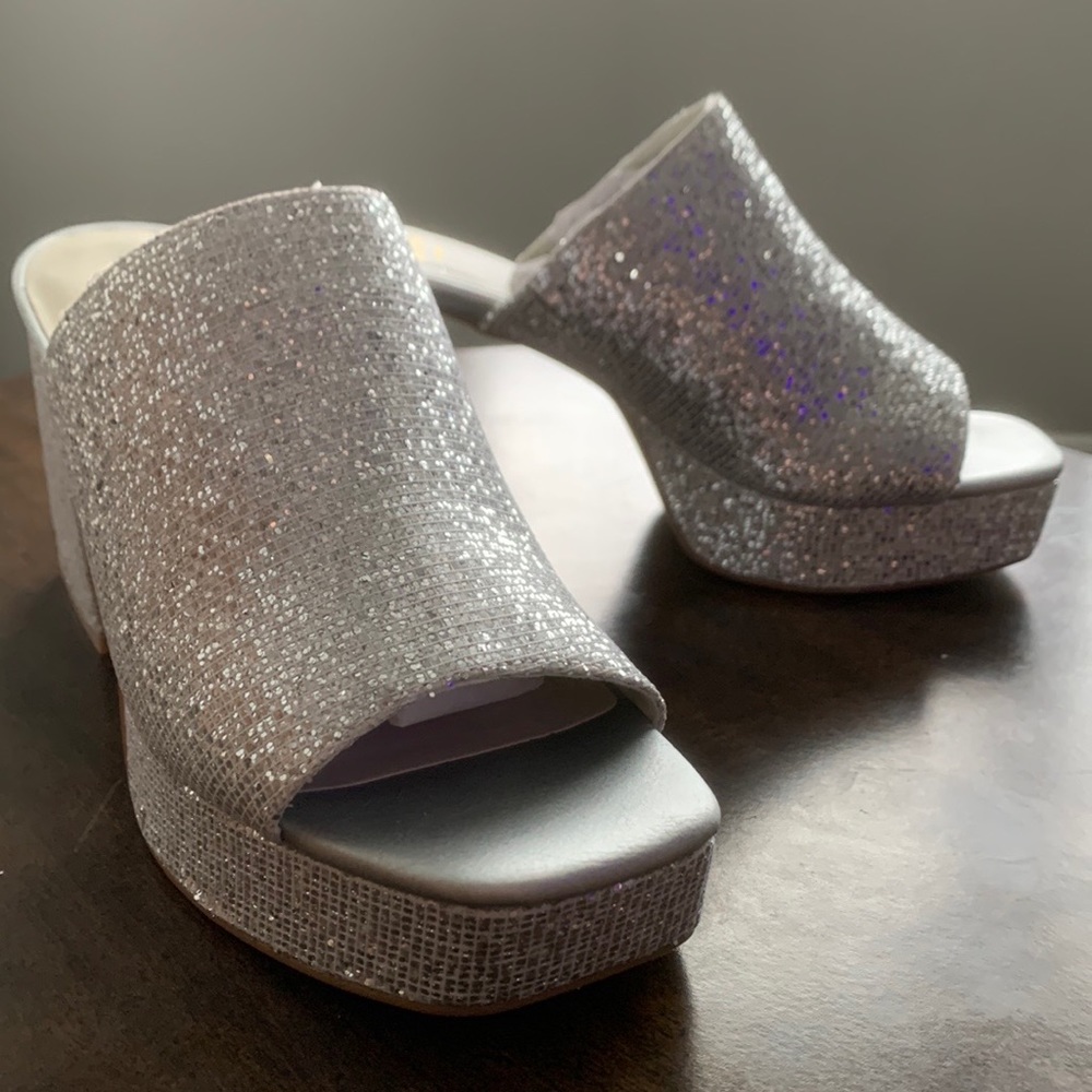 Women’s Shoes